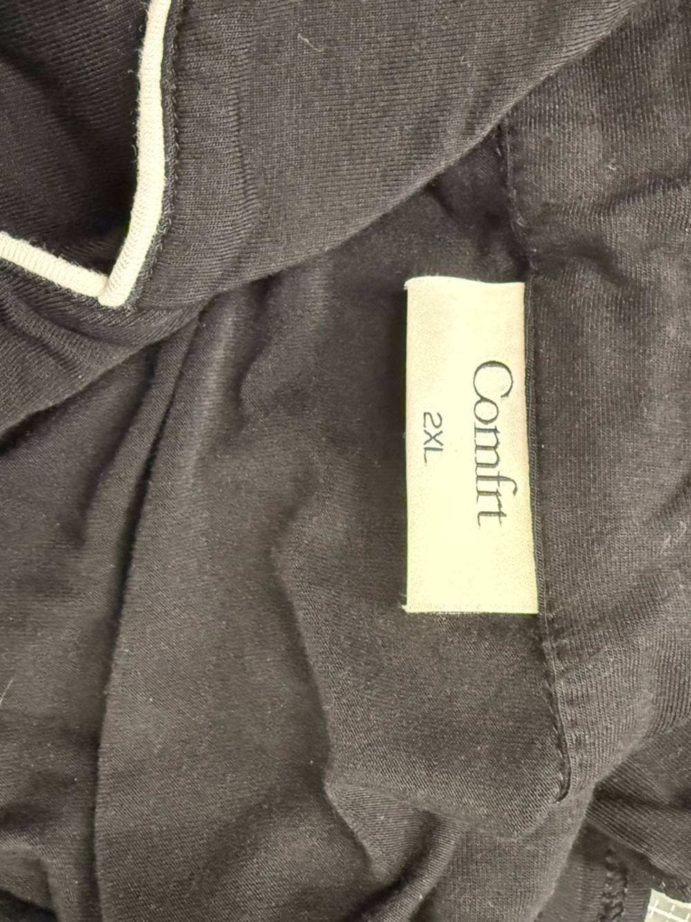 Classic Black Women's Pajama Set with Contrast Piping - Picture 3 of 3